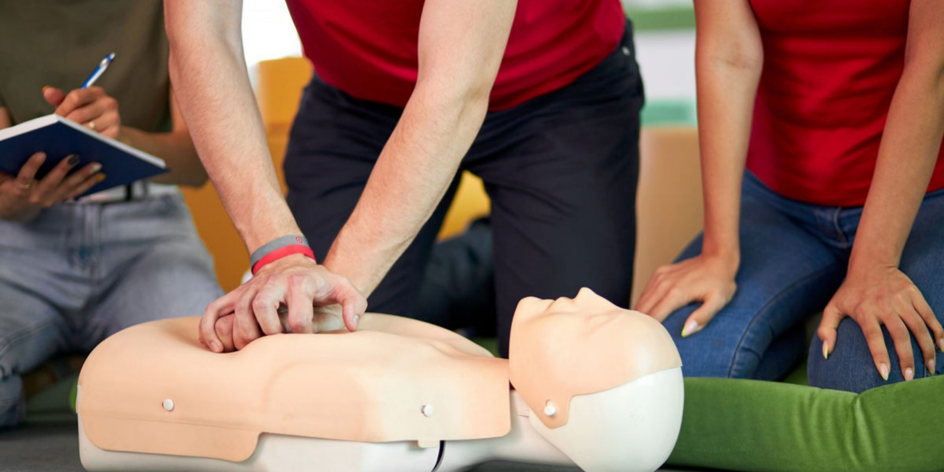 chuong-trinh-so-cap-cuu-doanh-nghiep