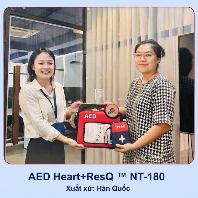 M&aacute;y AED Heart+ResQ NT-180